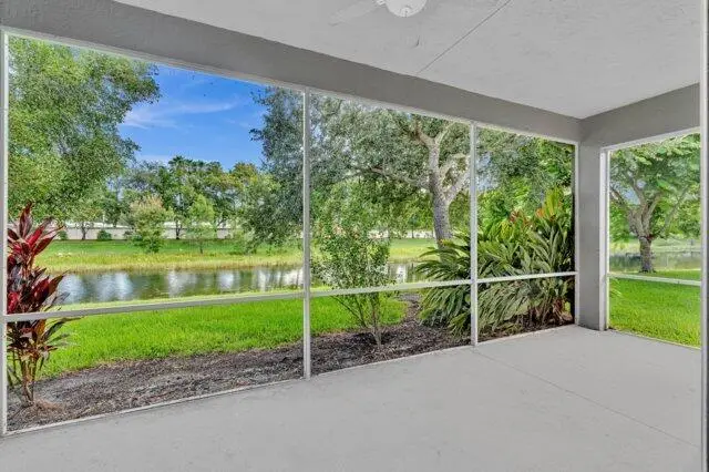 9587 Positano Way, Lake Worth, FL 33467 - #3