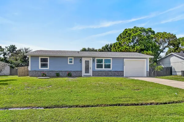 1050 SW Colorado Avenue, Port St Lucie, FL 34953