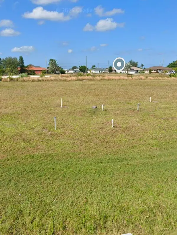 1316 NW 9th Avenue, Cape Coral, FL 33993
