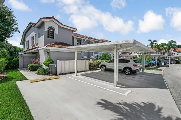 7027 Summer Tree Drive #201, Boynton Beach, FL 33437