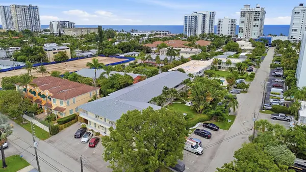 3201 SE 10th Street #A9, Pompano Beach, FL 33062