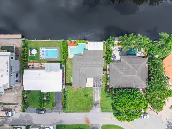2933 NE 1st Avenue, Wilton Manors, FL 33334