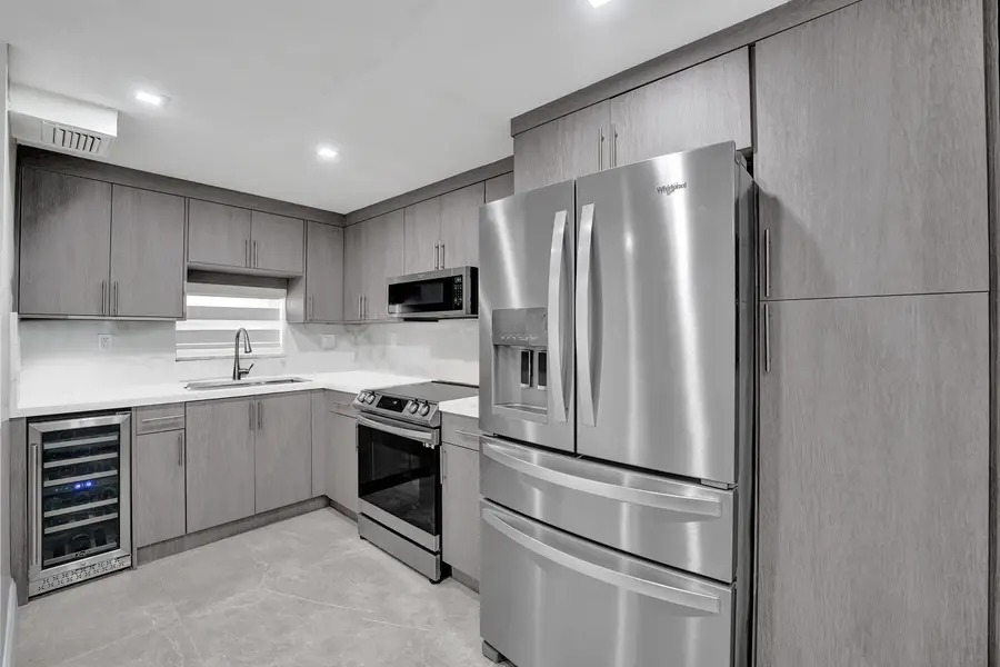 9410 N Hollybrook Lake Drive #201, Pembroke Pines, FL 33025 - #2