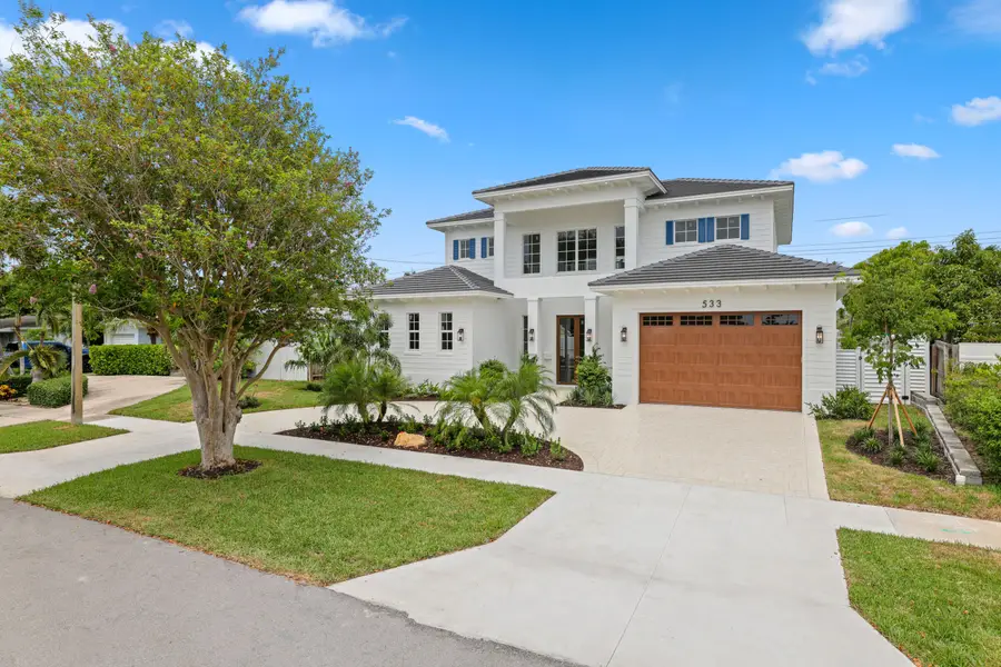 533 Driftwood Road, North Palm Beach, FL 33408 - #3
