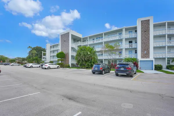 4026 Swansea B Crescent, Deerfield Beach, FL 33442