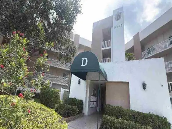 9563 Weldon Circle #D311, Tamarac, FL 33321