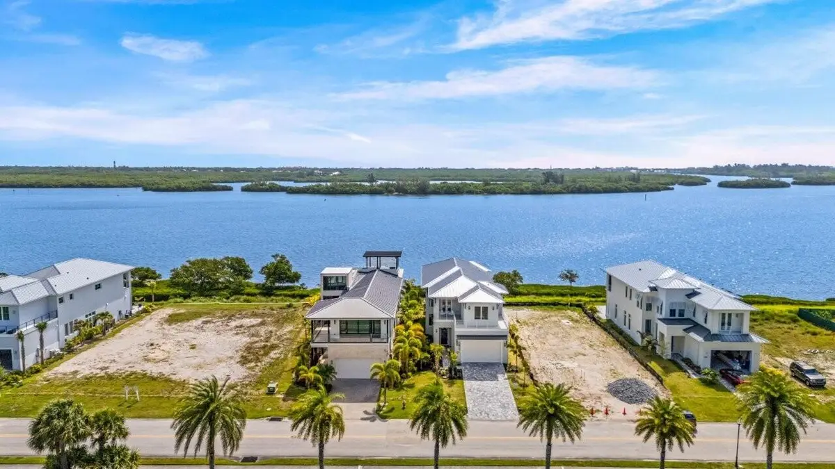 4846 S Harbor Drive, Vero Beach, FL 32967 - #1