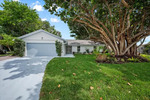 48 Wingo Street, Tequesta, FL 33469