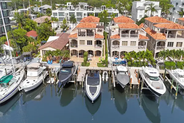 210 Hendricks Isle, Fort Lauderdale, FL 33301