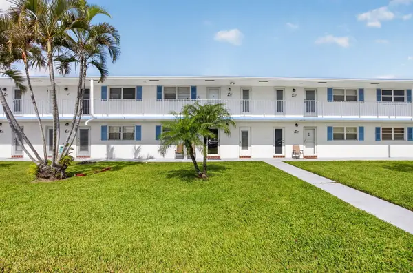 1115 Lake Terrace #103, Boynton Beach, FL 33426