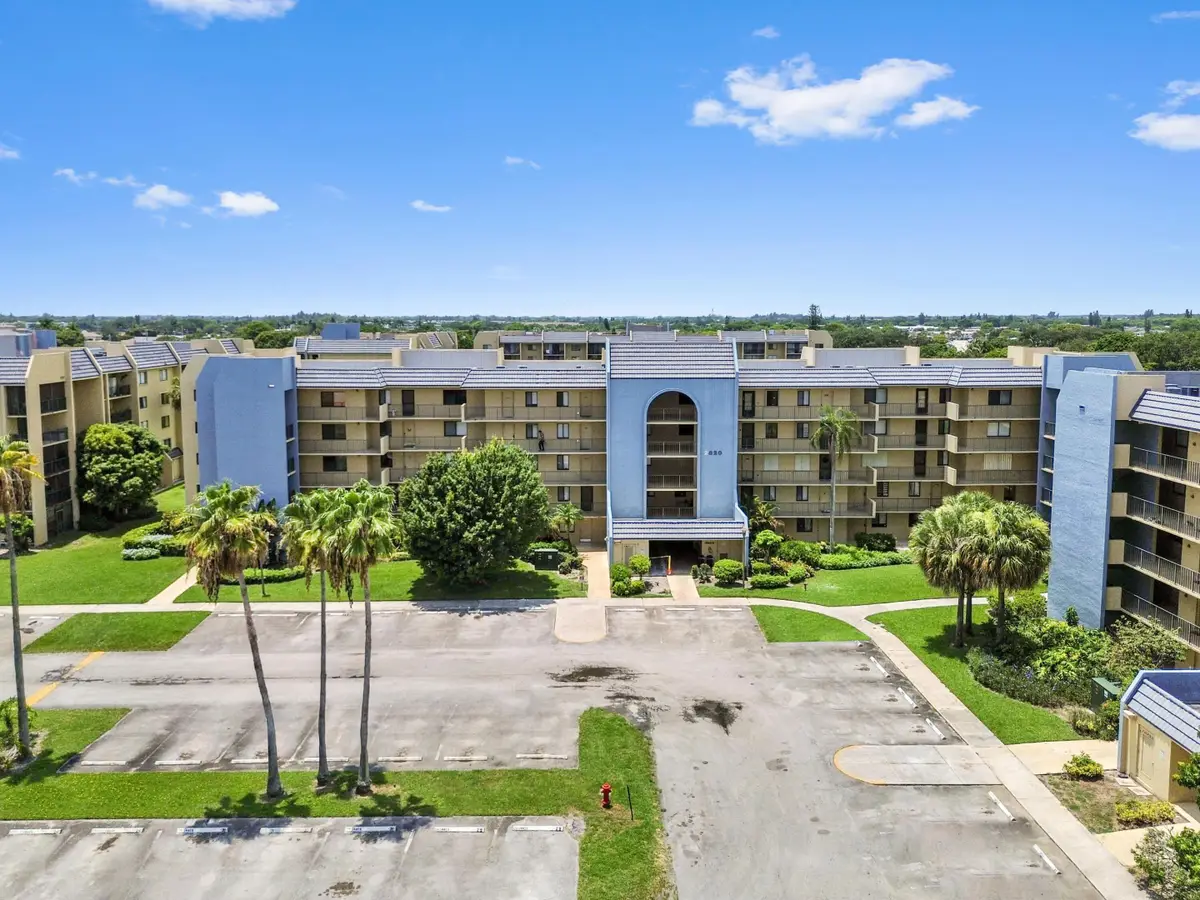 2820 Tennis Club Drive #401, West Palm Beach, FL 33417 - #1