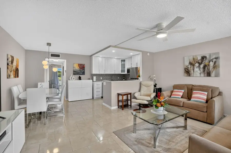 2080 Harwood F #2080, Deerfield Beach, FL 33442 - #2