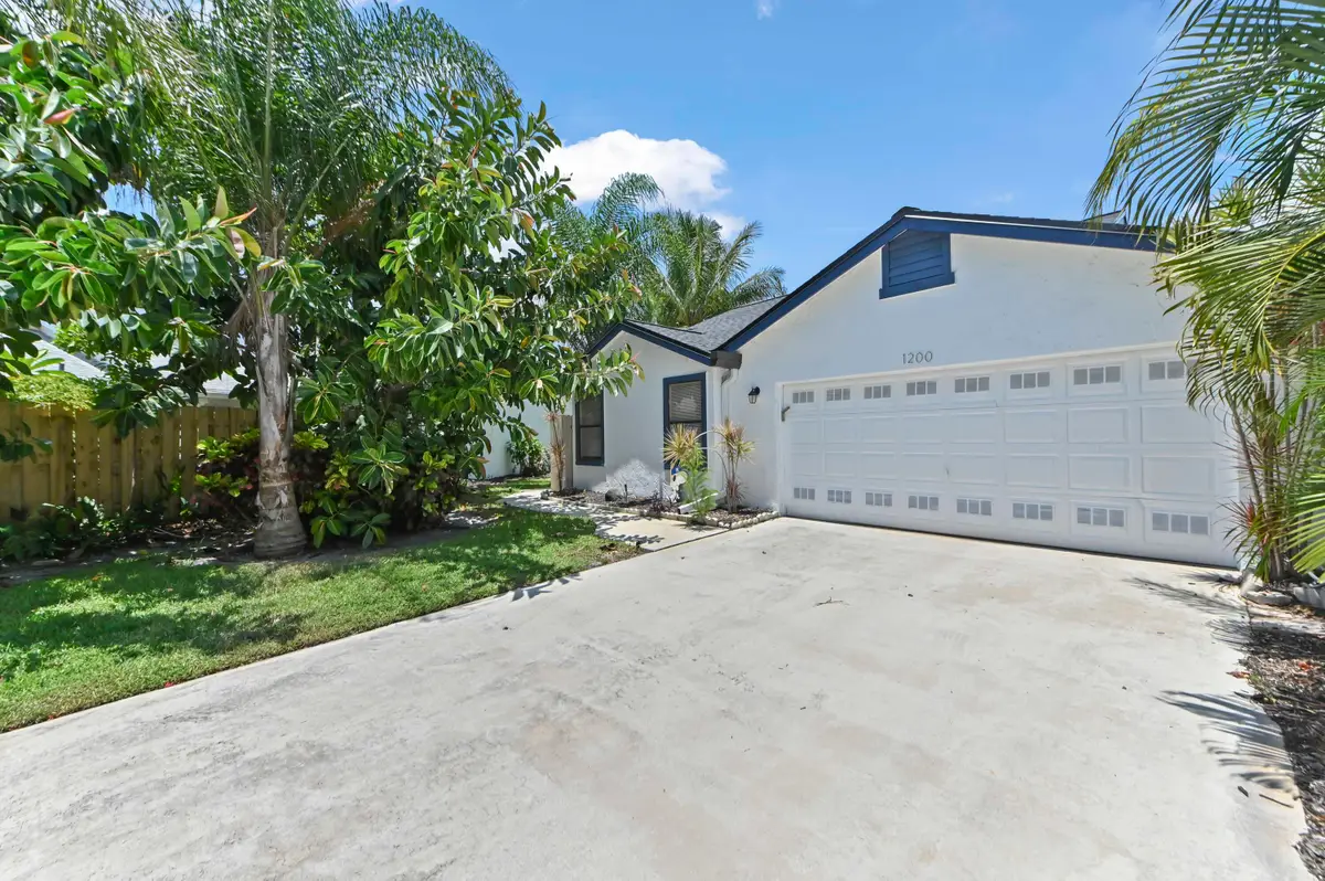 1200 NW 18th Avenue, Delray Beach, FL 33445 - #1