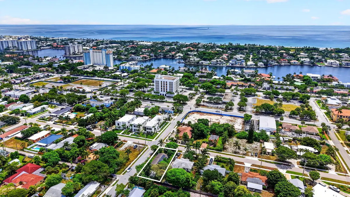 310 SE 8th Street, Delray Beach, FL 33483 - #1