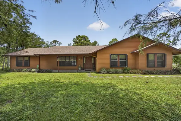 16972 W Derby Drive W, Loxahatchee, FL 33470