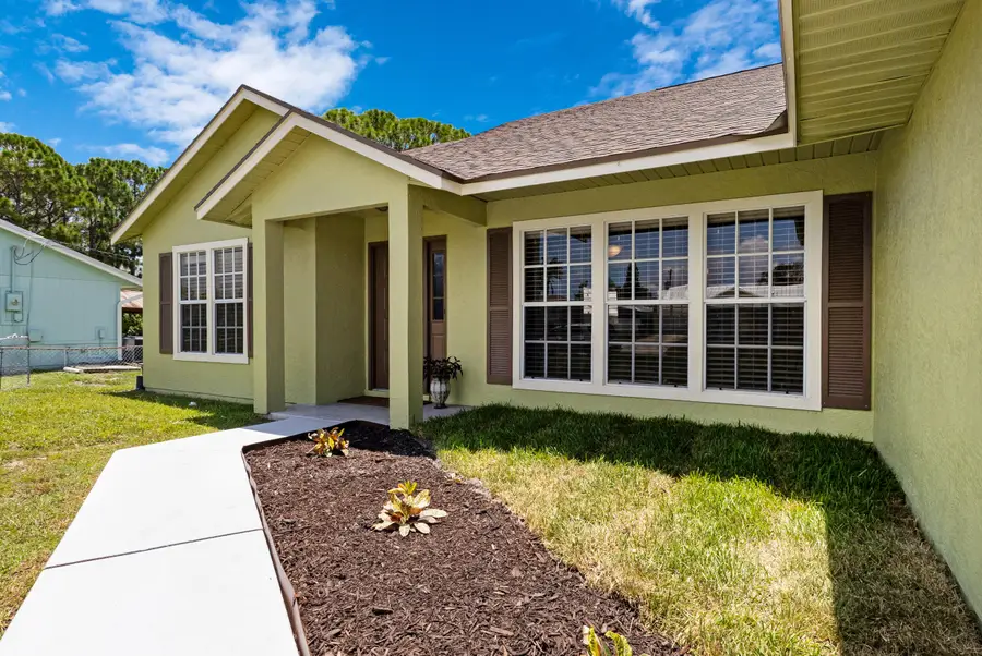 574 SW Fairview Avenue, Port Saint Lucie, FL 34983 - #2