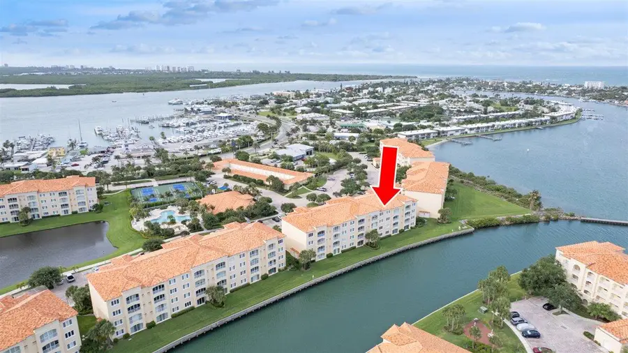 5 Harbour Isle Drive E #103 with Garage, Fort Pierce, FL 34949 - #3