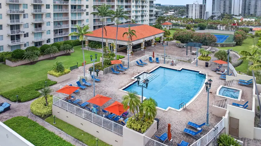 3020 NE 32nd Avenue #620, Fort Lauderdale, FL 33308 - #2