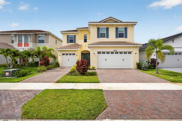 13802 Prickly Cone Cove, The Acreage, FL 33470
