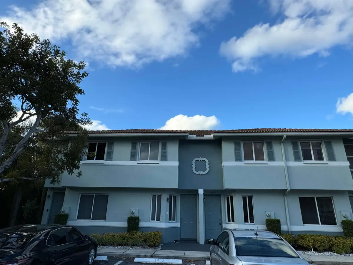 1992 Alamanda Way, Riviera Beach, FL 33404 - #1