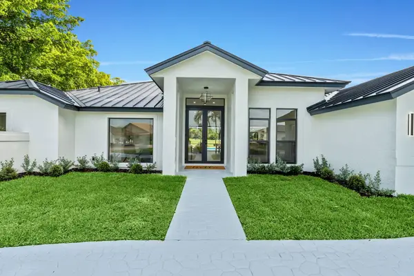 11320 Boca Woods Lane, Boca Raton, FL 33428