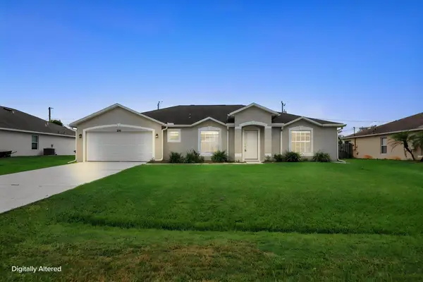 216 SW Kestor Drive, Port St Lucie, FL 34953
