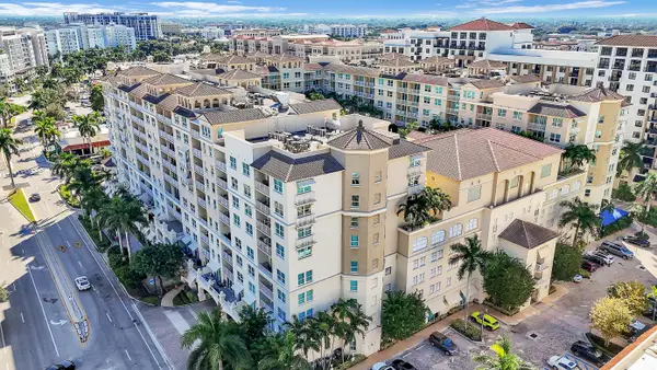 99 SE Mizner Boulevard #311, Boca Raton, FL 33432