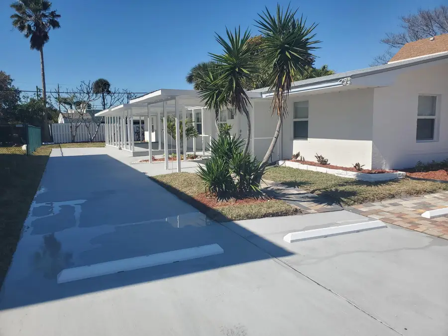 335 Hernando Street, Fort Pierce, FL 34949 - #2