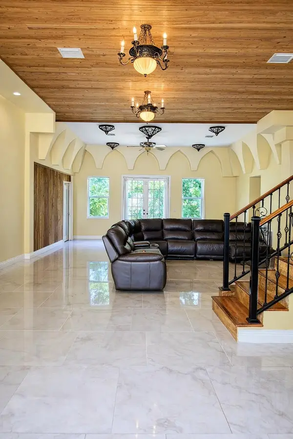 17681 93rd Road N, The Acreage, FL 33470
