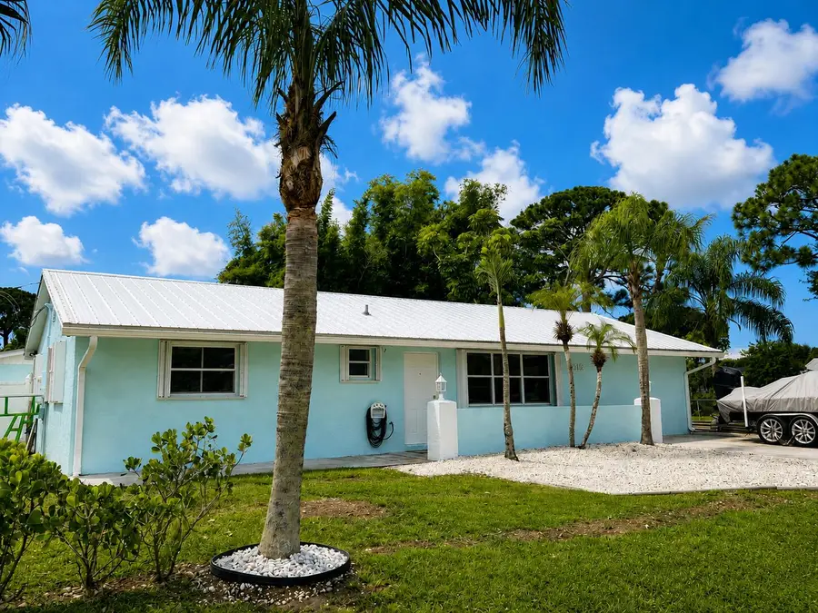 2184 SE Washington Street N, Stuart, FL 34997 - #2