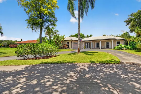 9404 NW 37th Court, Coral Springs, FL 33065