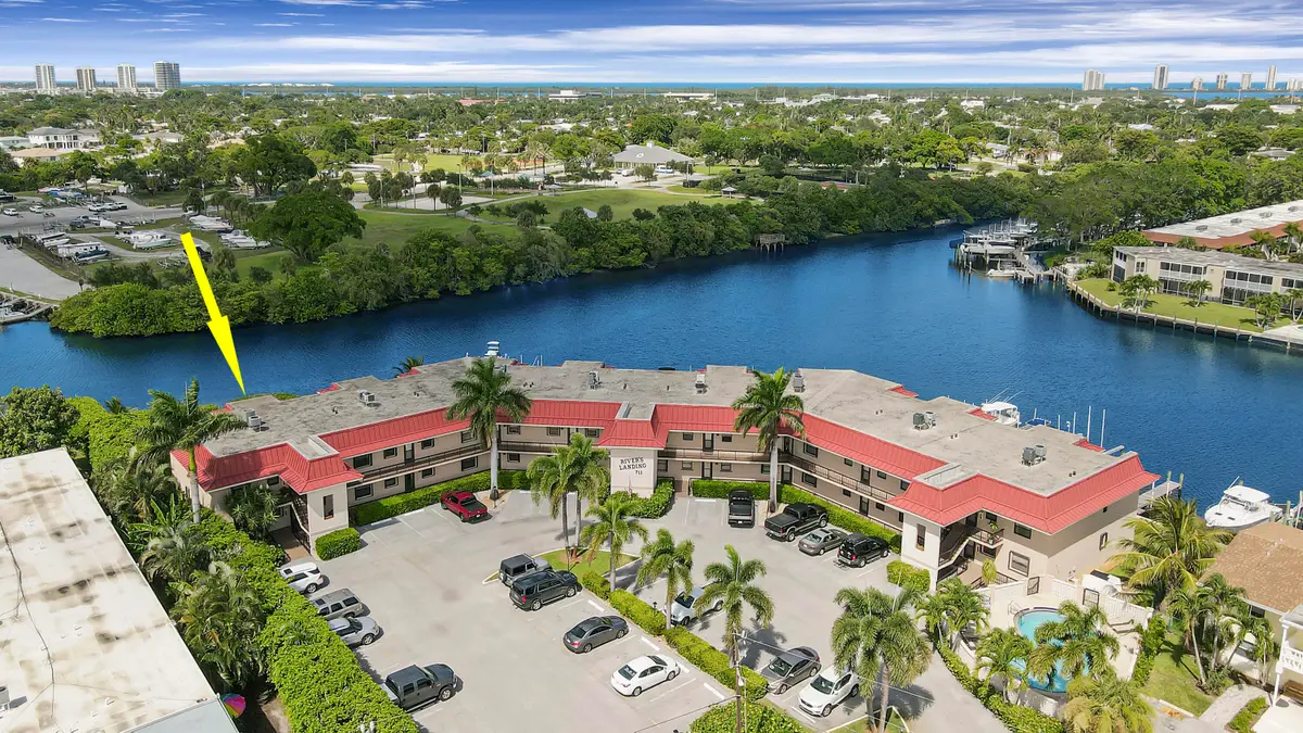 711 Hummingbird Way #201, North Palm Beach, FL 33408 - #1