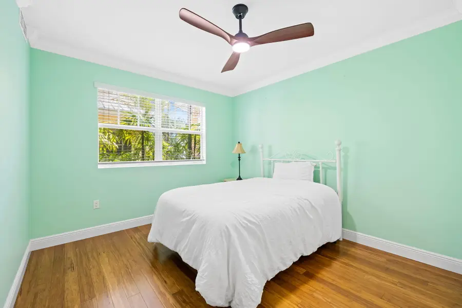 630 SE 15th Street #5, Fort Lauderdale, FL 33316 - #2