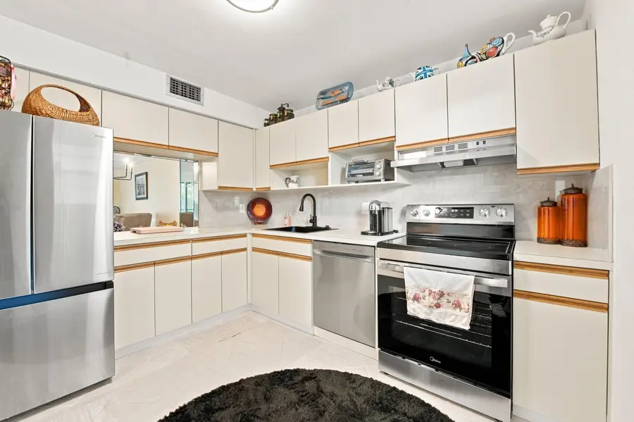 3231 Holiday Springs Boulevard #205, Margate, FL 33063 - #2