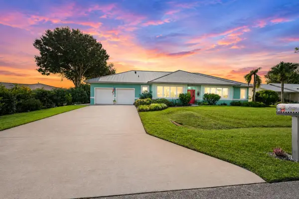 5212 Feather Creek Drive, Fort Pierce, FL 34951