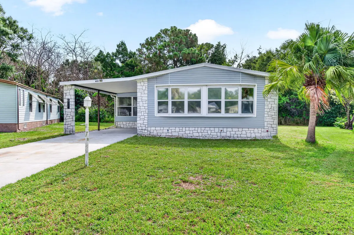 655 W Marlin Circle, Micco, FL 32976 - #1