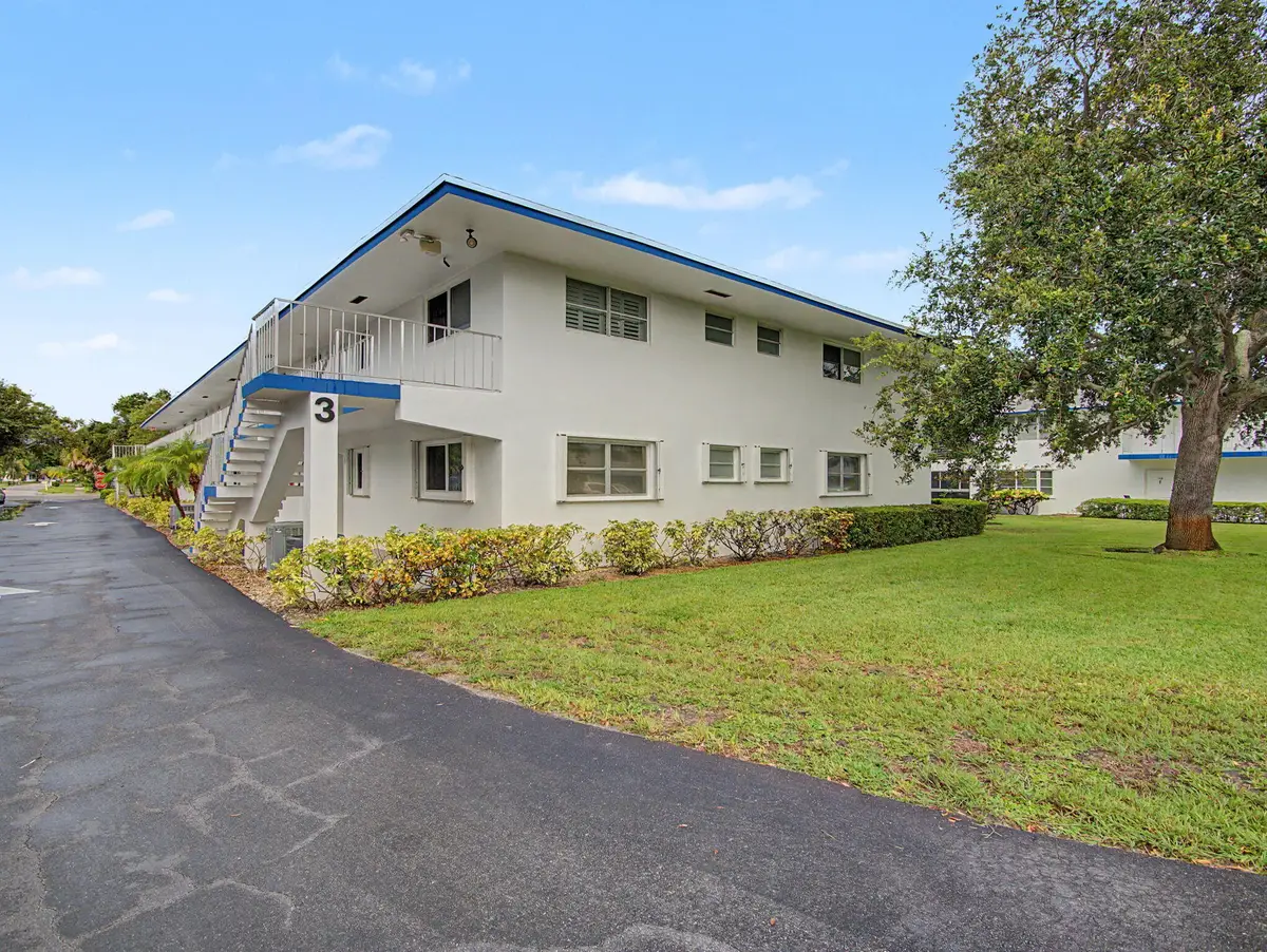 3 Westwood Avenue #101E, Tequesta, FL 33469 - #1