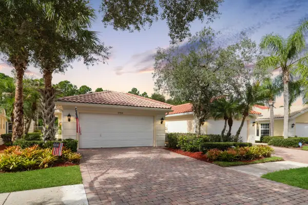 9164 SE Hawks Nest Court, Hobe Sound, FL 33455