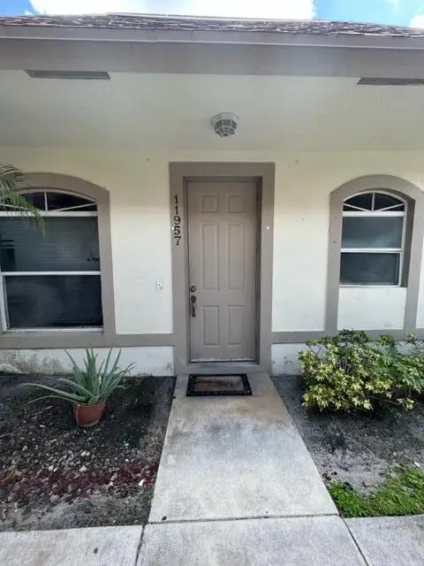 11957 Sturbridge Lane, Wellington, FL 33414