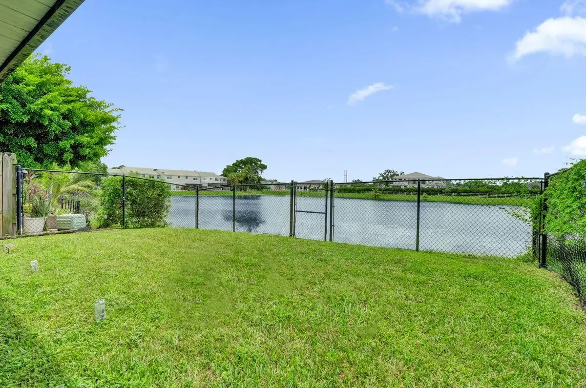4737 Grapevine Way, Davie, FL 33331 - #1