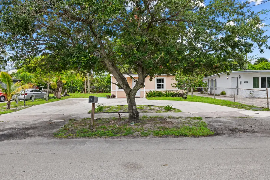 1808 NW 24th Terrace, Fort Lauderdale, FL 33311 - #2