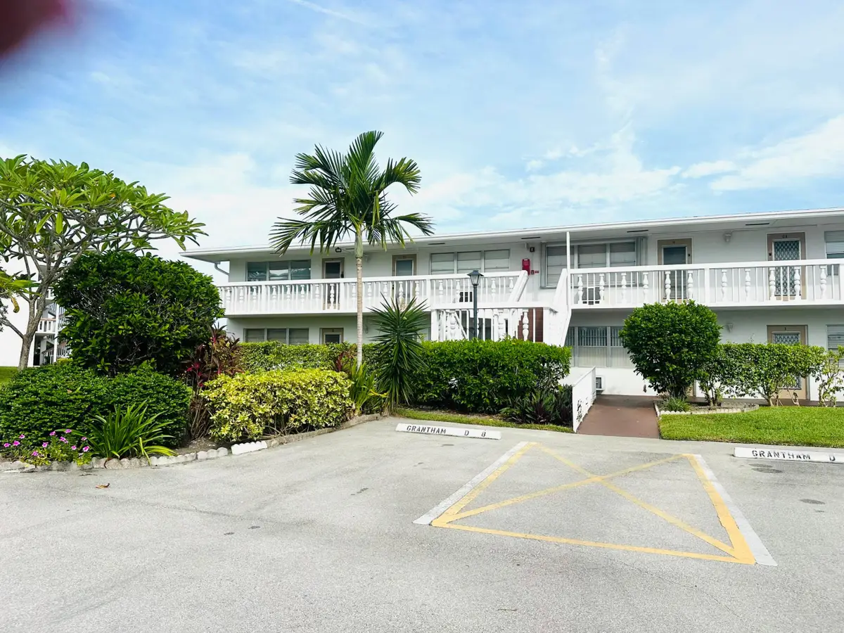 8 Grantham D, Deerfield Beach, FL 33442 - #1