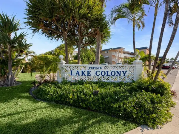 111 Doolen Court #110, North Palm Beach, FL 33408