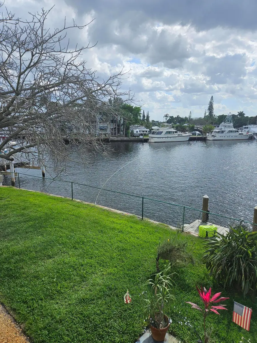 2141 SW 23rd Avenue, Fort Lauderdale, FL 33312 - #3