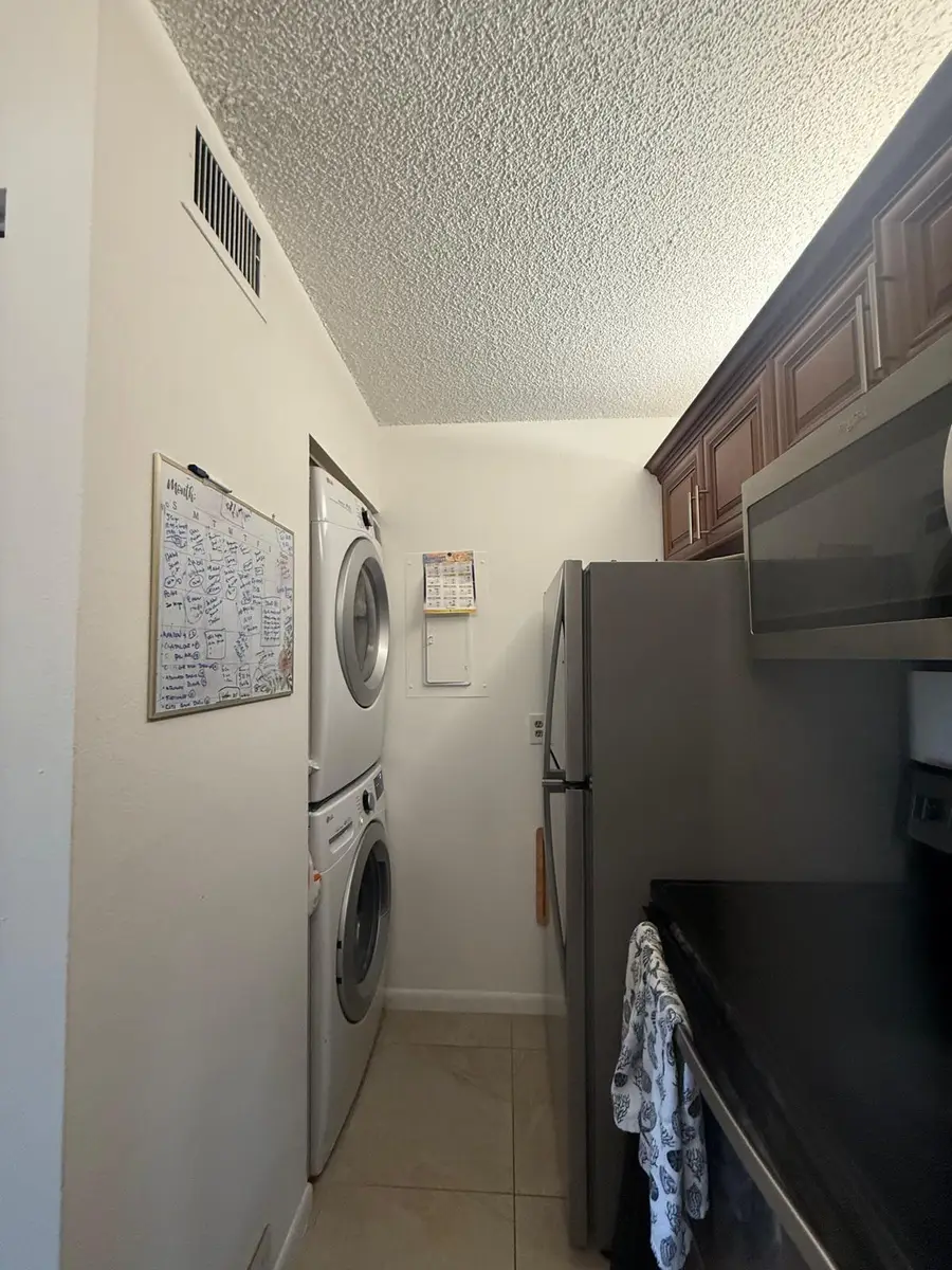 617 Sea Pine Way #E1, Greenacres, FL 33415 - #3