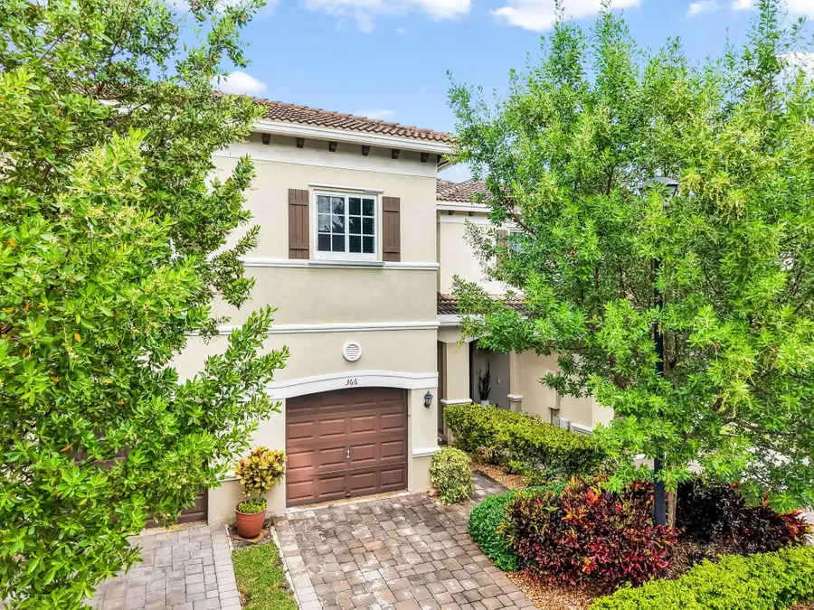 366 SE 1st Way, Deerfield Beach, FL 33441 - #2