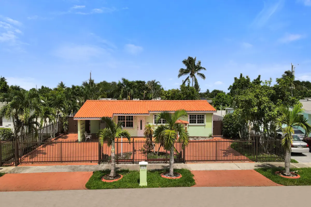 3311 SW 105th Court, Miami, FL 33165 - #1