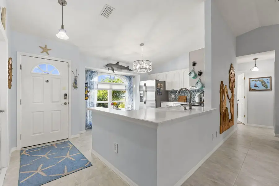 2182 SE South Buttonwood Drive, Port Saint Lucie, FL 34952 - #3