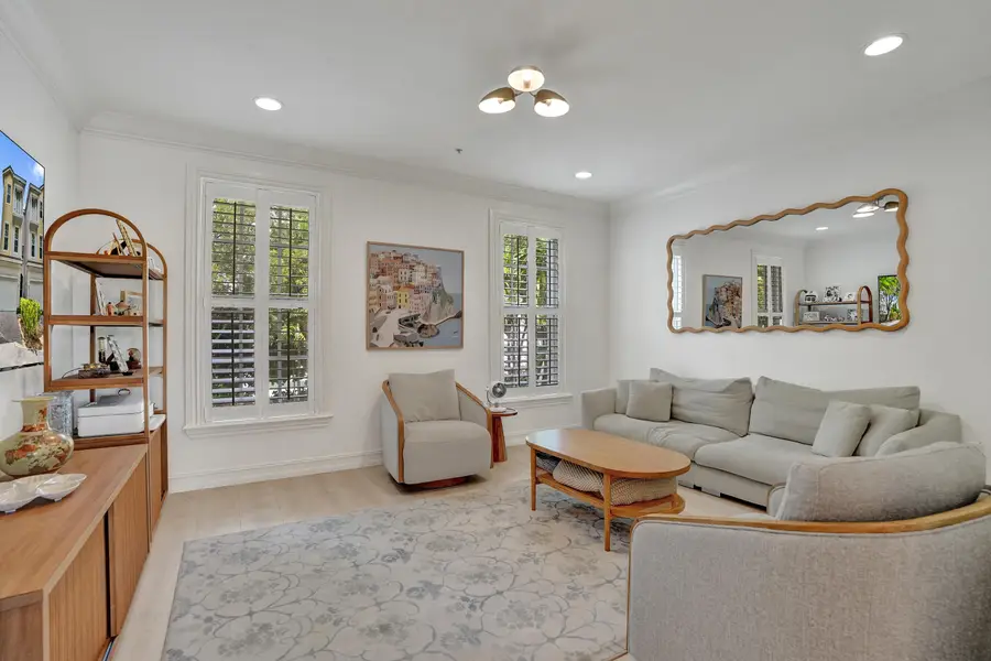 2730 Old Florida Trail #2730, Wilton Manors, FL 33334 - #2