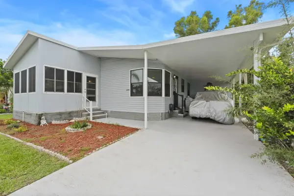 3179 Columbrina Circle, Port St Lucie, FL 34952